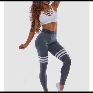 Bombshell leggings